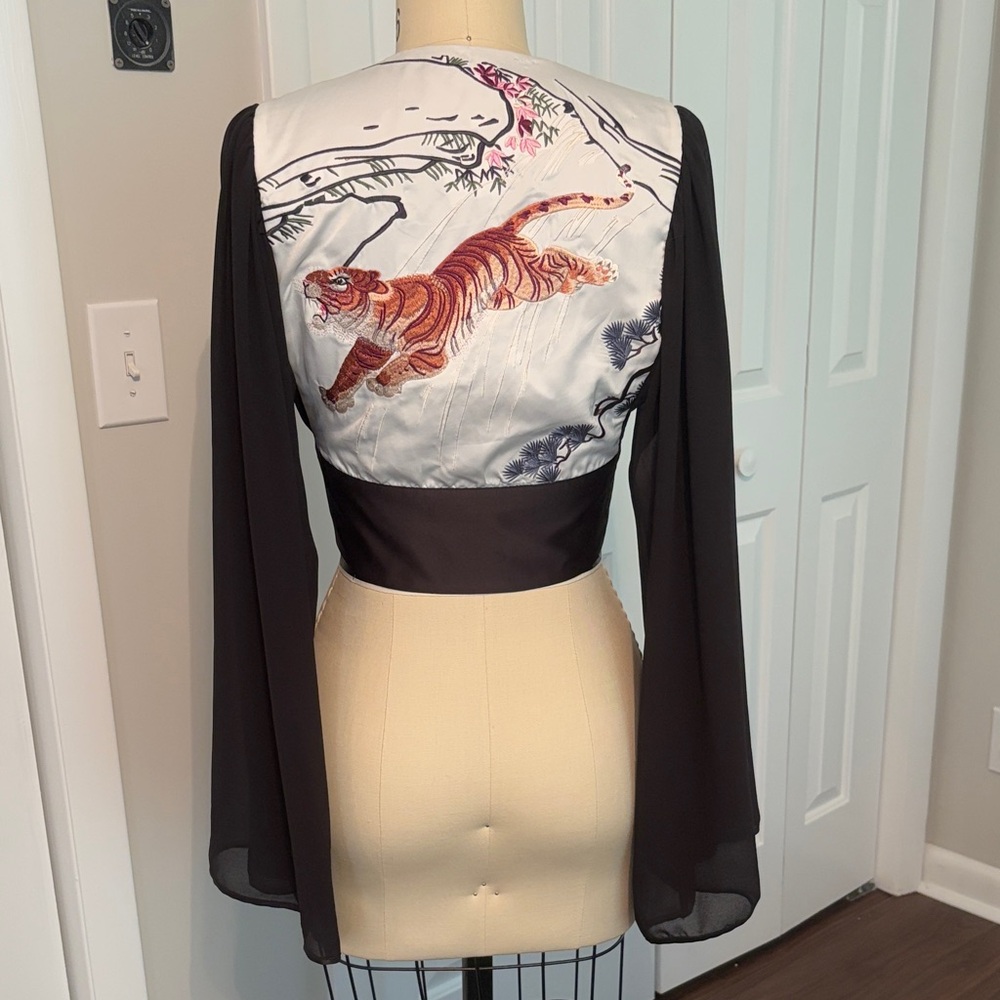 Nasty Gal Black and Orange Graphic Fitted Blouse